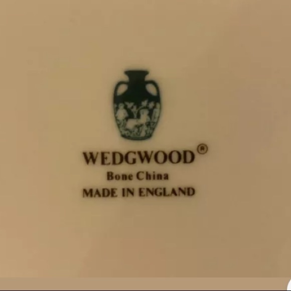 NEW WEDGWOOD Platter Oval 14” Fine China Ivory - Picture 3 of 4